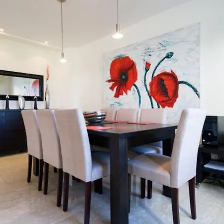 “you And Your Family Will Love This Private Villa″ - Pyla