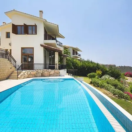 “you And Your Family Will Love This Private Villa″ - Pyla Kouklia