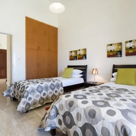 “you And Your Family Will Love This Private Villa″ - Pyla * 코우클리아