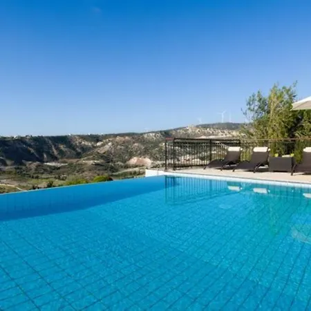 “you And Your Family Will Love This Private Villa″ - Pyla