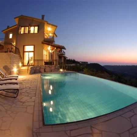 “you And Your Family Will Love This Private Villa″ - Pyla